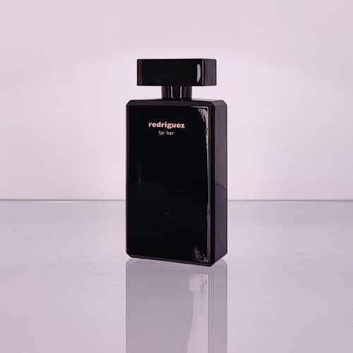 عطر ادکلن فرگرانس ورد زنانه نارسیسو رودریگز مشکی ردریگز فور هر باکس صورتی ادوپرفیوم